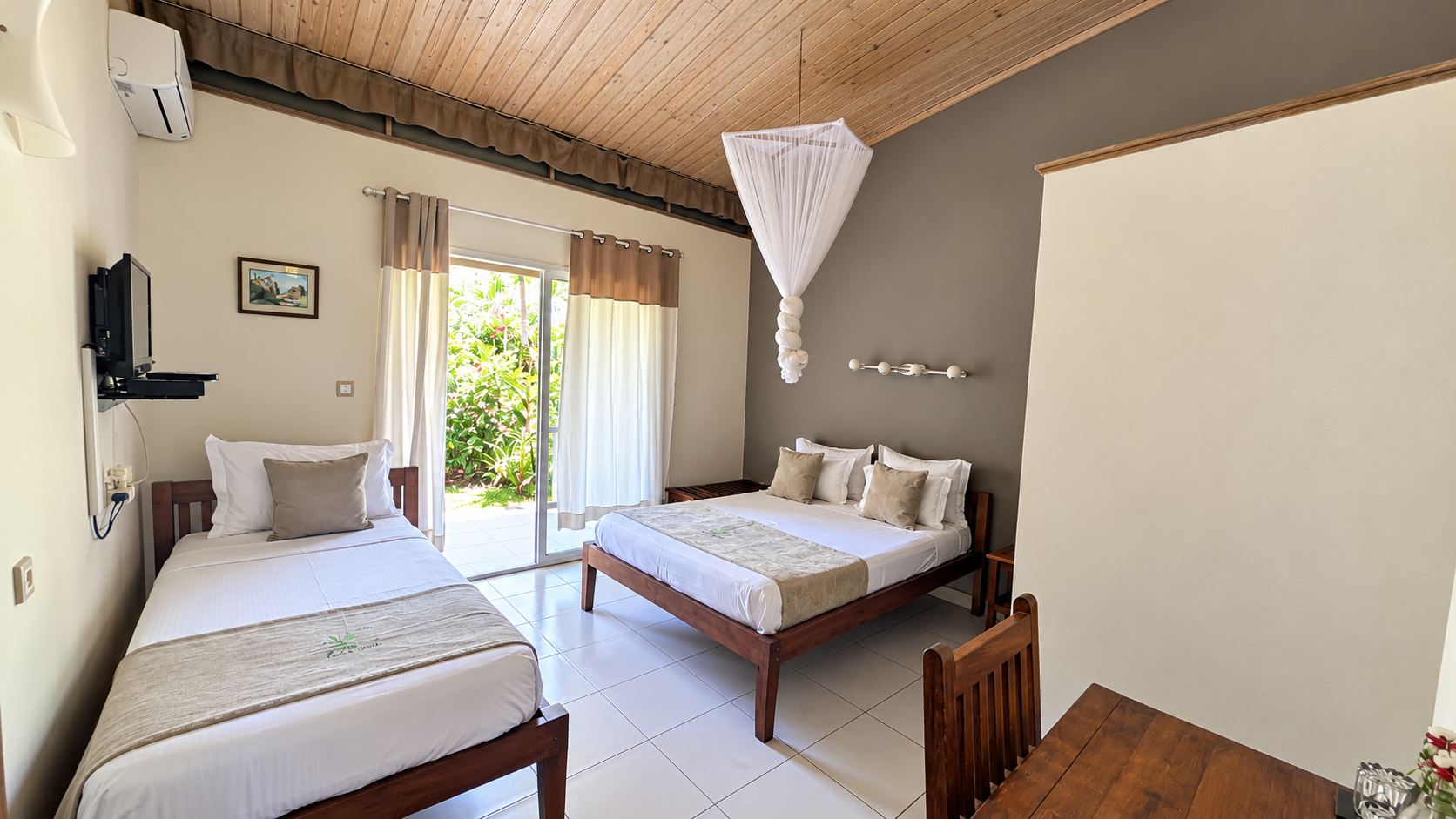 Chambre Confort Triple 